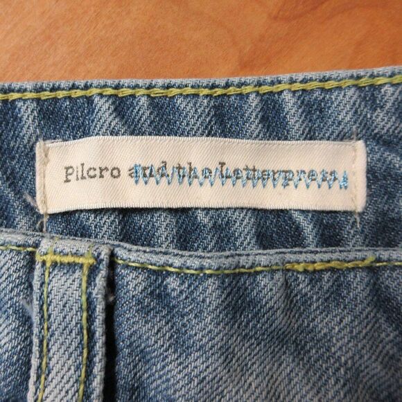 PILCRO Anthropologie Embroidered Floral Cuffed Jean Shorts Sz 26-28 Ripped Denim - Picture 7 of 16